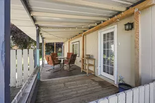145 Taylor St, Talent, OR 97540 - Photo 2