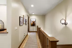 2563 NW Crossing Dr, Bend, OR 97703 - Photo 26
