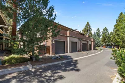 2563 NW Crossing Drive, Bend, OR 97703 - Photo 44