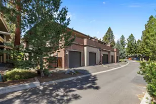 2563 NW Crossing Dr, Bend, OR 97703 - Photo 44