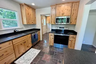 377 Pelton Ln, Gold Hill, OR 97525 - Photo 20