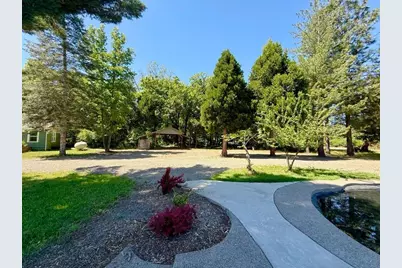 377 Pelton Lane, Gold Hill, OR 97525 - Photo 6