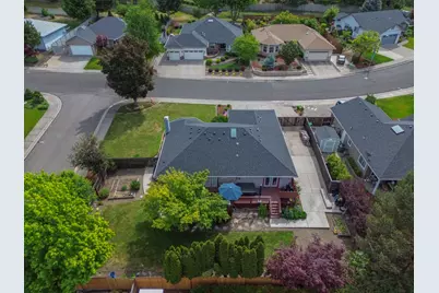 5625 Cherry Lane, Medford, OR 97504 - Photo 46
