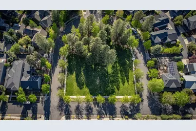 2417 NW Hosmer Lake Drive, Bend, OR 97703 - Photo 36