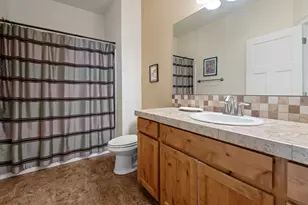 62944 Fresca St, Bend, OR 97703 - Photo 10