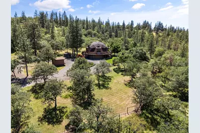 226 Entrada Drive, Eagle Point, OR 97524 - Photo 46