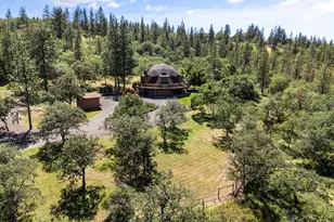 226 Entrada Dr, Eagle Point, OR 97524 - Photo 46