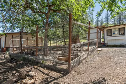 226 Entrada Drive, Eagle Point, OR 97524 - Photo 38