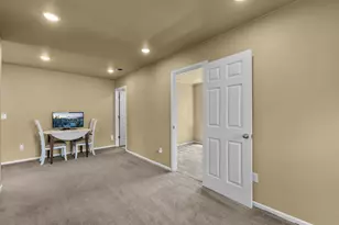 19307 Blue Lake Loop, Bend, OR 97702 - Photo 38