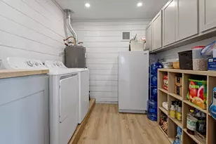 1971 SW 25th St, Redmond, OR 97756 - Photo 20
