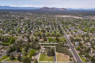 1971 SW 25th St, Redmond, OR 97756 - Photo 2