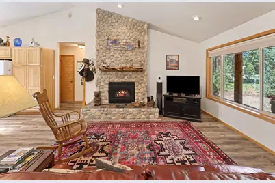 17149 Norwalk Road, Bend, OR 97707 - Photo 4