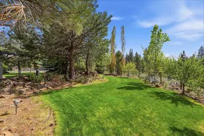 20407 Pine Vista Drive, Bend, OR 97702 - Photo 52