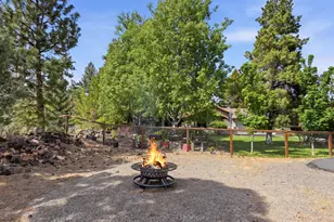 20407 Pine Vista Dr, Bend, OR 97702 - Photo 54