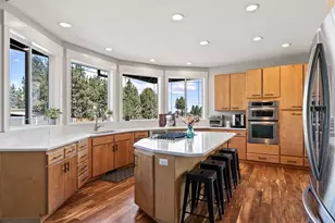 61885 Ward Rd, Bend, OR 97702 - Photo 14