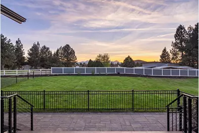 61885 Ward Road, Bend, OR 97702 - Photo 46