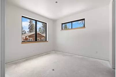 1565 NW Galveston Avenue, Bend, OR 97703 - Photo 16