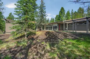 17671 Broken Top Ln, Sunriver, OR 97707 - Photo 4