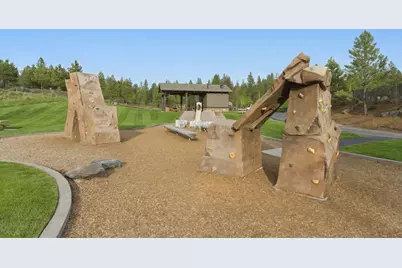 17671 Broken Top Lane, Sunriver, OR 97707 - Photo 50