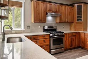 3687 SW 35th St, Redmond, OR 97756 - Photo 10