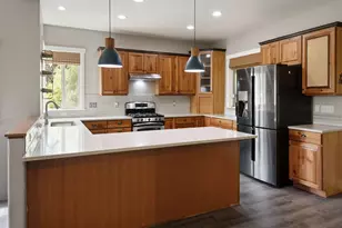 3687 SW 35th St, Redmond, OR 97756 - Photo 8