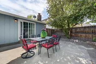 20676 Morningstar Dr, Bend, OR 97701 - Photo 28
