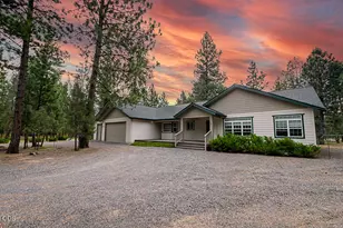 1713 Stetson Ct, La Pine, OR 97739 - Photo 2