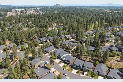 60219 Rolled Rock Way, Bend, OR 97702 - Photo 62