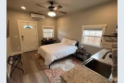 441 N 1st Street, Central Point, OR 97502 - Photo 16