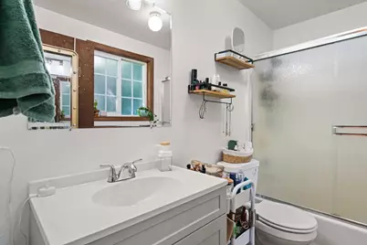 566 Village Drive, Central Point, OR 97502 - Photo 16