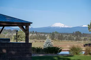 21725 Rickard Rd, Bend, OR 97702 - Photo 8