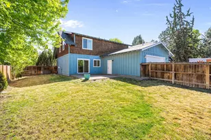 20398 Aberdeen Dr, Bend, OR 97702 - Photo 36