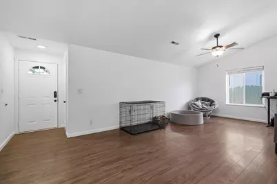 8008 Thunderhead Avenue, White City, OR 97503 - Photo 12