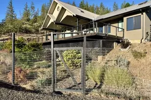 693 Ironwood Dr, Eagle Point, OR 97524 - Photo 38