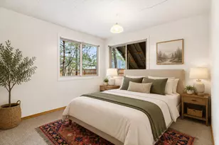 56244 Black Duck Rd, Bend, OR 97707 - Photo 10