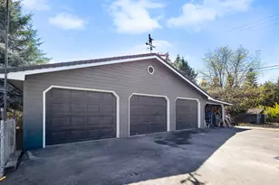 15466 Fern Ave, Keno, OR 97627 - Photo 6