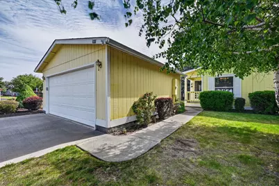826 NE Shoshone Drive, Redmond, OR 97756 - Photo 30