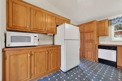 826 NE Shoshone Drive, Redmond, OR 97756 - Photo 6