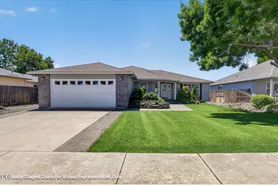 2618 Rabun Way, Central Point, OR 97502 - Photo 2