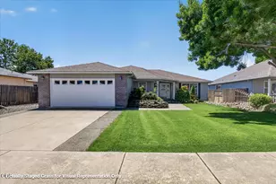 2618 Rabun Way, Central Point, OR 97502 - Photo 2