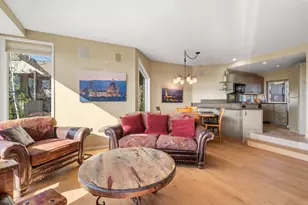 19717 SW Mount Bachelor Dr, Bend, OR 97702 - Photo 14