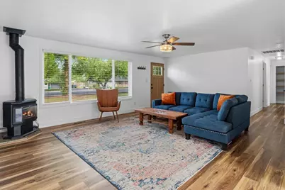 1650 SW 16th Street, Redmond, OR 97756 - Photo 6