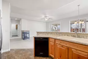 1726 NW Cliffside Way, Redmond, OR 97756 - Photo 14