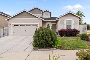 3775 Sidney Way, Medford, OR 97504 - Photo 2
