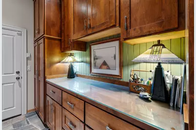 60655 River Bend Drive, Bend, OR 97702 - Photo 20