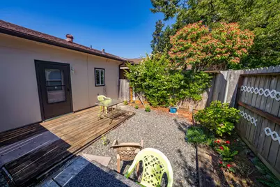 542 Pacific Avenue, Brookings, OR 97415 - Photo 44