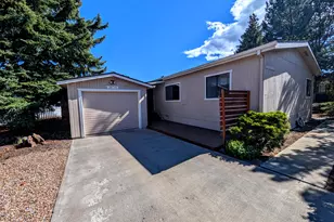 20735 Valentine St, Bend, OR 97701 - Photo 4
