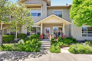 818 Pavilion Pl, Ashland, OR 97520 - Photo 2