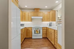 818 Pavilion Pl, Ashland, OR 97520 - Photo 12