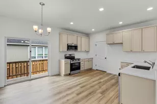 502 SW 6th St, Metolius, OR 97741 - Photo 8